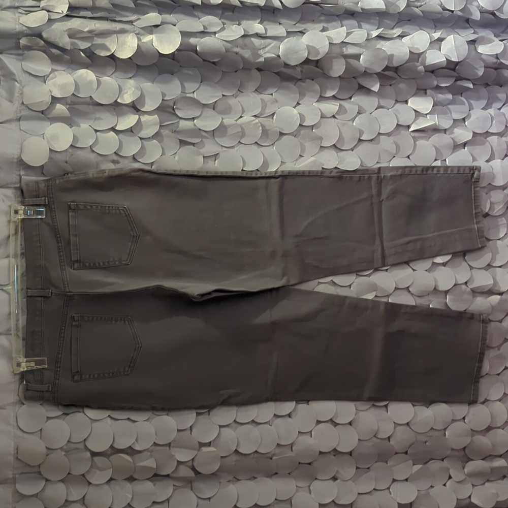 Gloria Vanderbilt "Amanda" Charcoal Denim